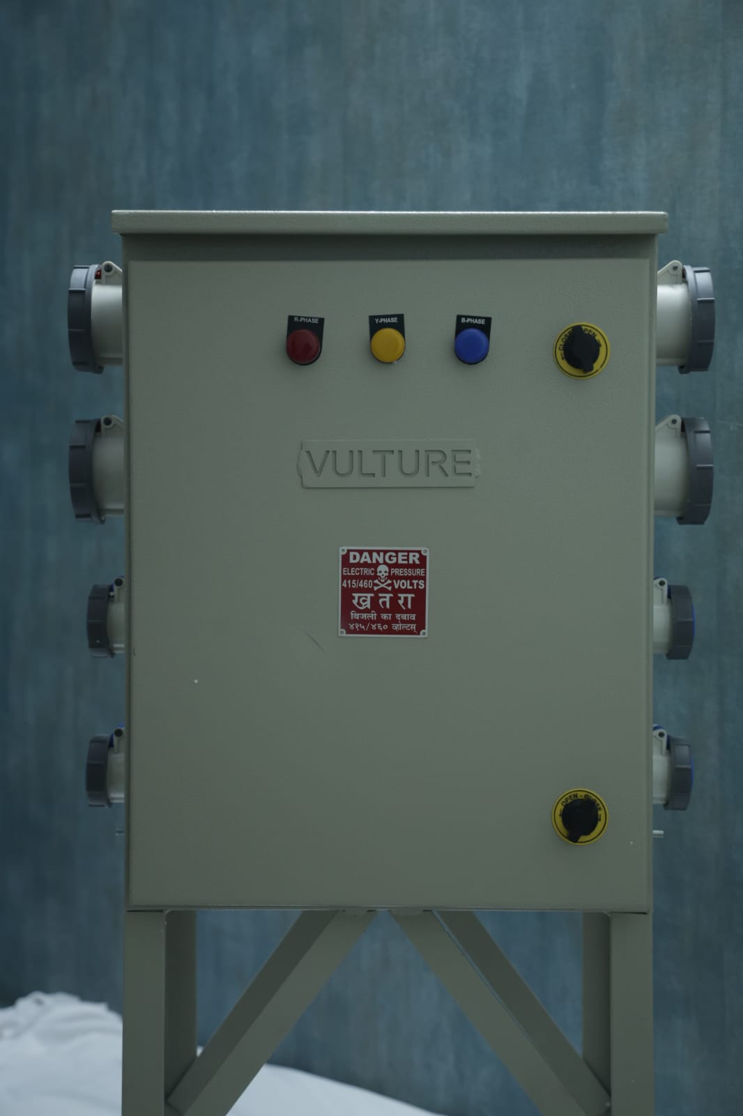 Industrial Socket Panels (Floor-Mounted Outdoor Type) - Image 4